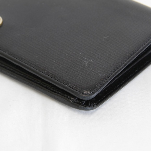 CHANEL Authentic Black Leather Wallet - Picture 4 of 16